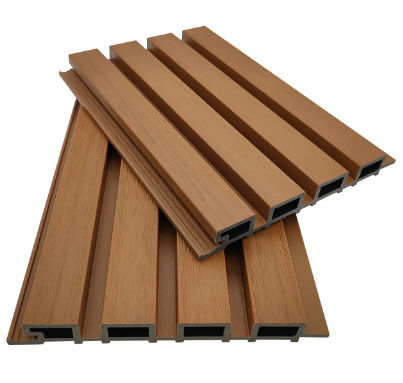 Pannelli di feritoia in legno composito WPC Rivestimento murale per esterni da 1 pollice