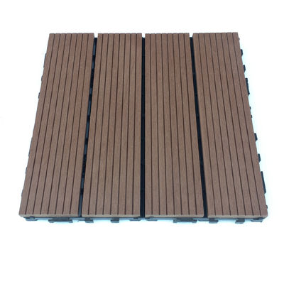 Piastrelle per pavimenti in WPC con venature del legno per esterni, listoni per pavimenti, pavimenti a clic 300x300 mm