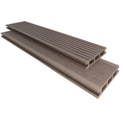 Materiali riciclati pavimenti WPC sostenibili e durevoli da 20*110 mm Redbrown