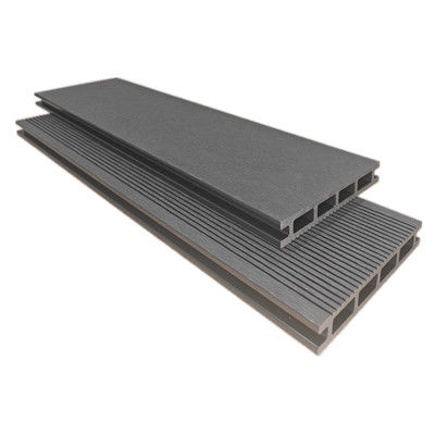 Elegante pavimenti WPC Red Decorare per lo spazio naturale