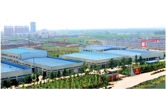 Palo per recinzione in plastica composita in legno WPC a prezzo di fabbrica economico per giardino