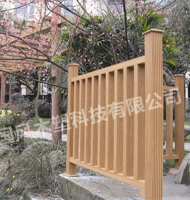 Palo per recinzione in WPC riciclato da 200 * 200 mm in composito ricoperto