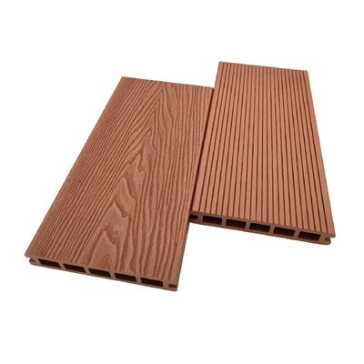 Panca da esterno per pranzo lungo con birra e picnic