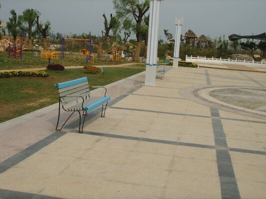 Parco esterno Esterno Giardino pubblico Patio Panca con posti a sedere senza schienale con doghe in legno WPC