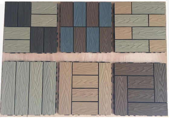 Piastrelle per ponte WPC fai-da-te 30 * 30 cm Pavimentazione esterna con venature del legno naturale per patio domestico
