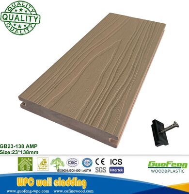 Decking per esterni in colore impermeabile in acero