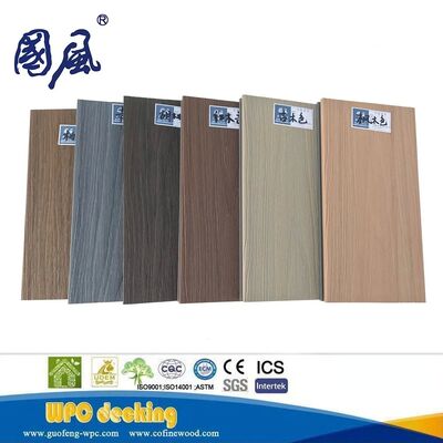 Prezzo di fabbrica Decking in materiale composito WPC per coestrusione a doppio colore di nuova generazione