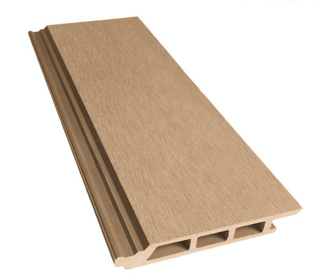 Rivestimento esterno del pannello a parete composito in plastica di legno ODM WPC lungo 4 m