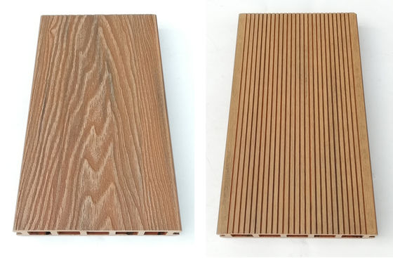 Decking composito per esterni in WPC in rilievo 3D per OEM da giardino